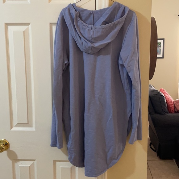 Auburn University sweatshirt - Picture 3 of 3